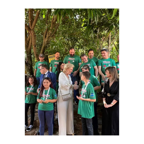 Prinses Astrid straalt in Marie Méro tijdens haar prinselijke missie naar Brazilië!