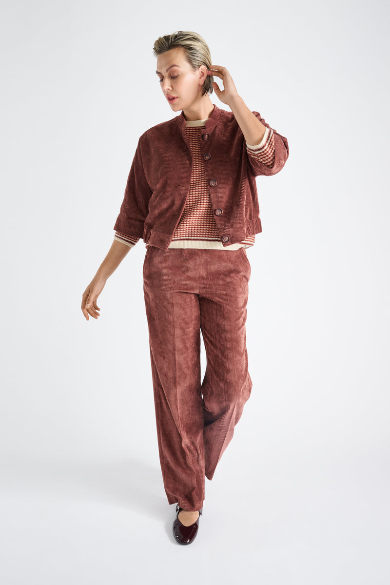 Petite robe chemise en velours marron marsala