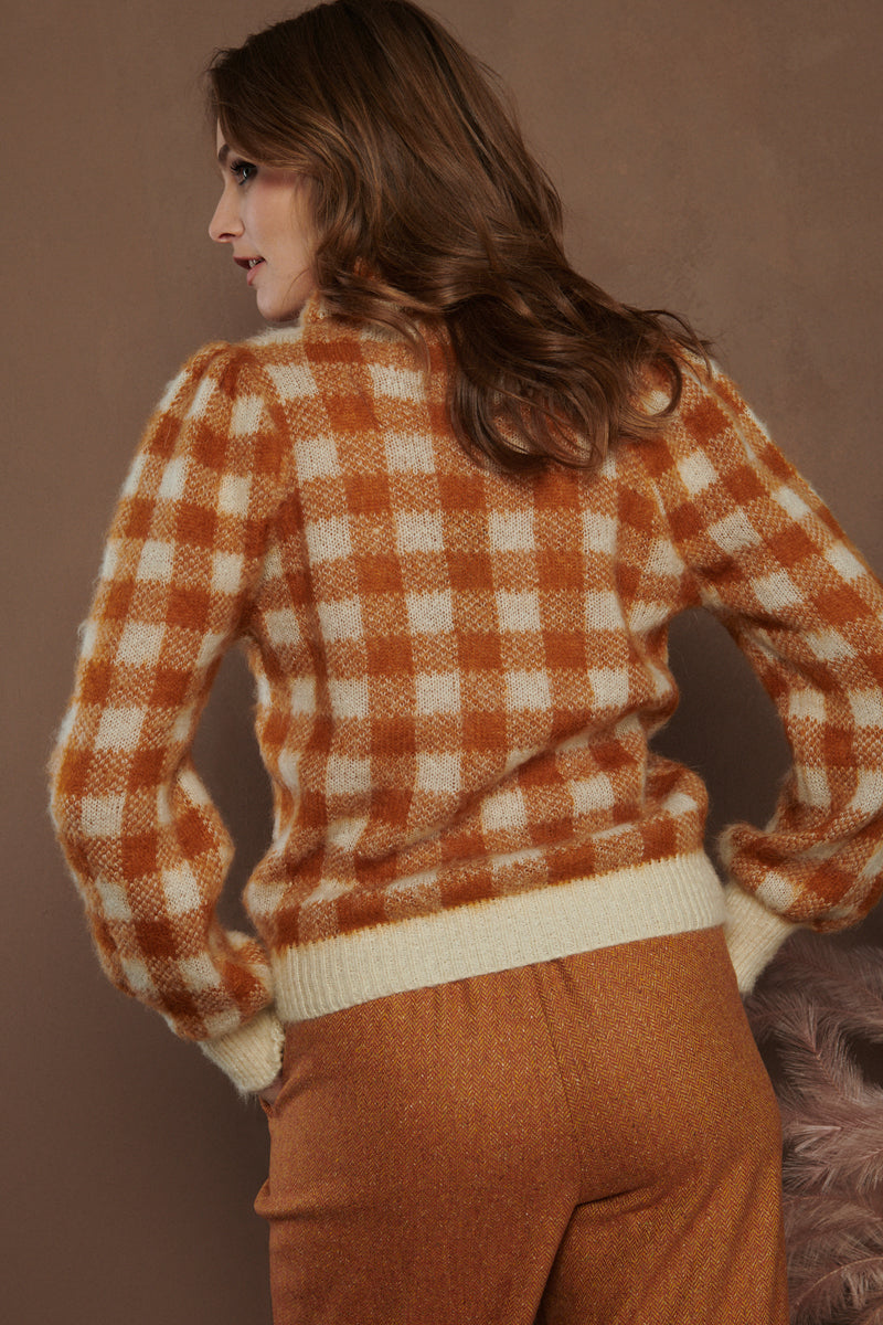 Knitted Jacquard sweater in red-orange and ecru