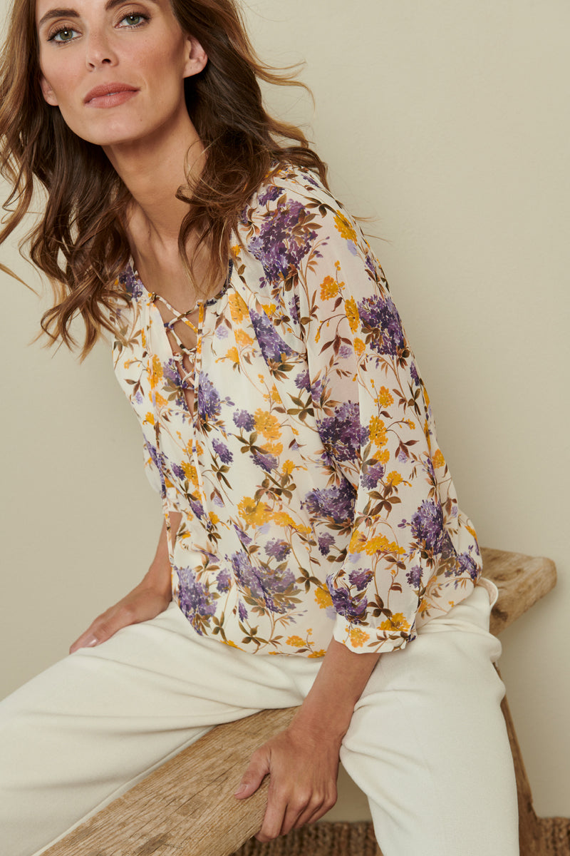 Tunic blouse with colourful flowers