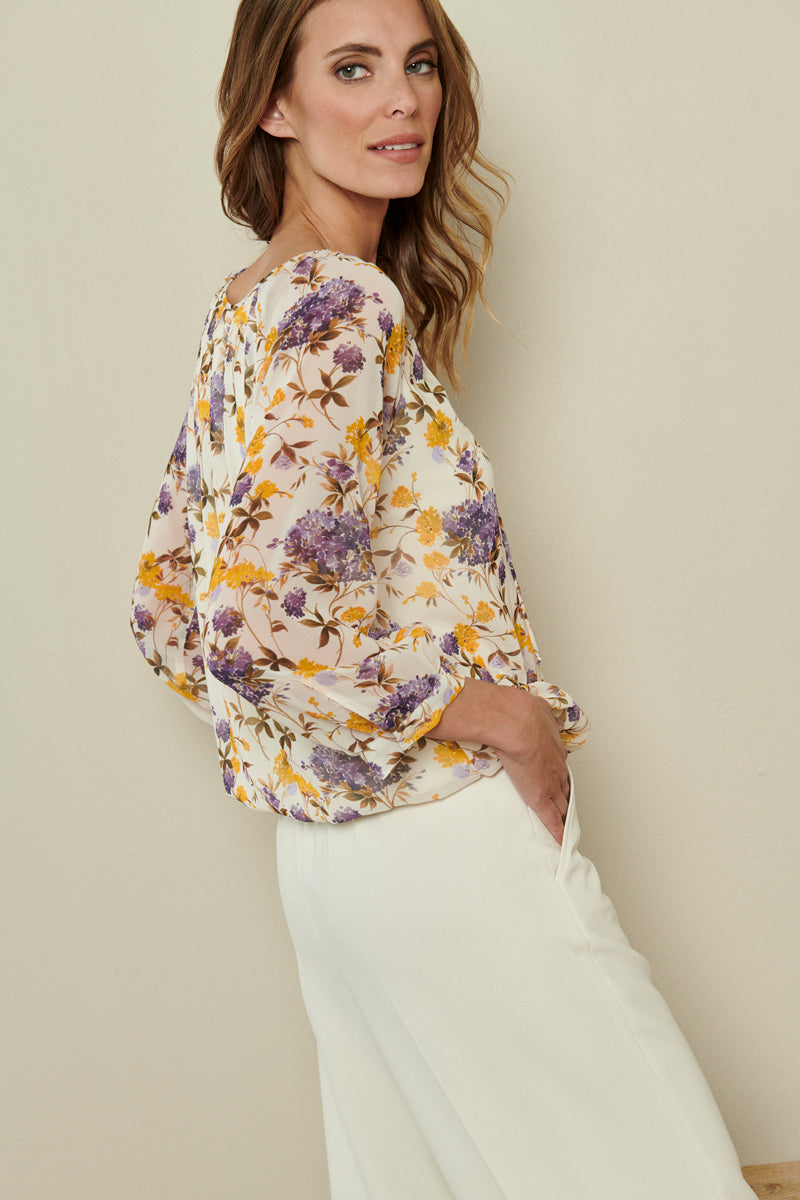 Tunic blouse with colourful flowers