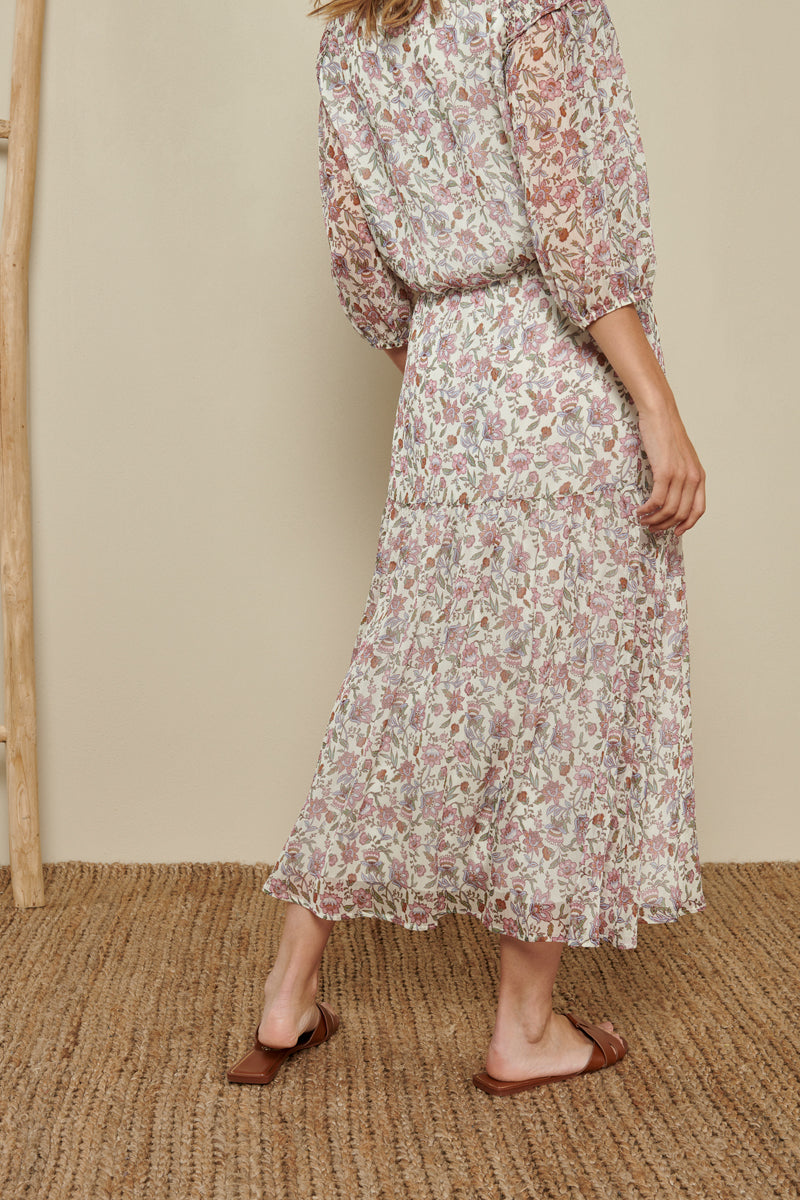 Long skirt with fine flower print