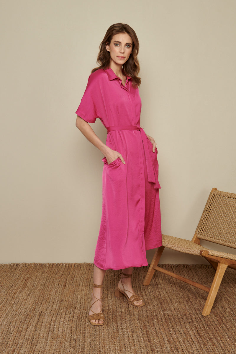 Long dress in fuchsia satin