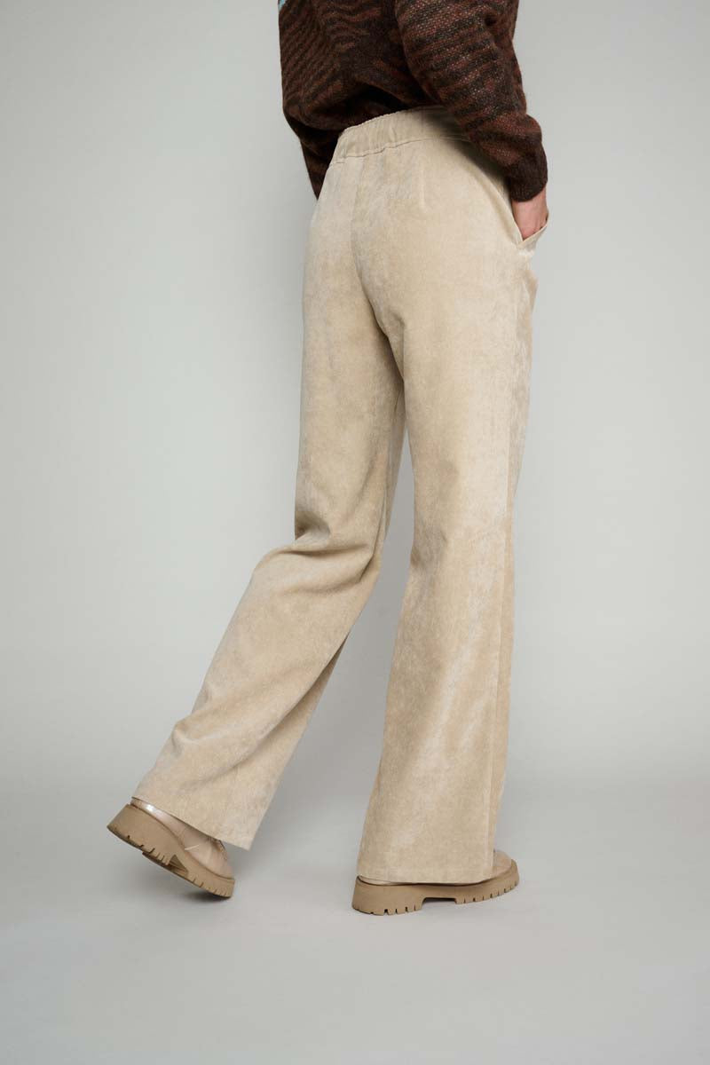 Pantalon en velours côtelé beige