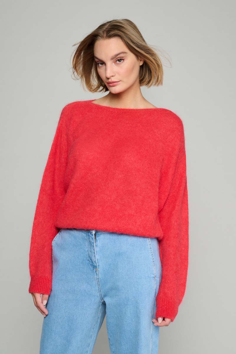 Pull rouge fluide
