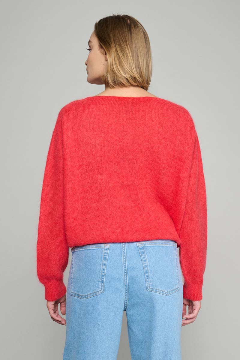 Pull rouge fluide