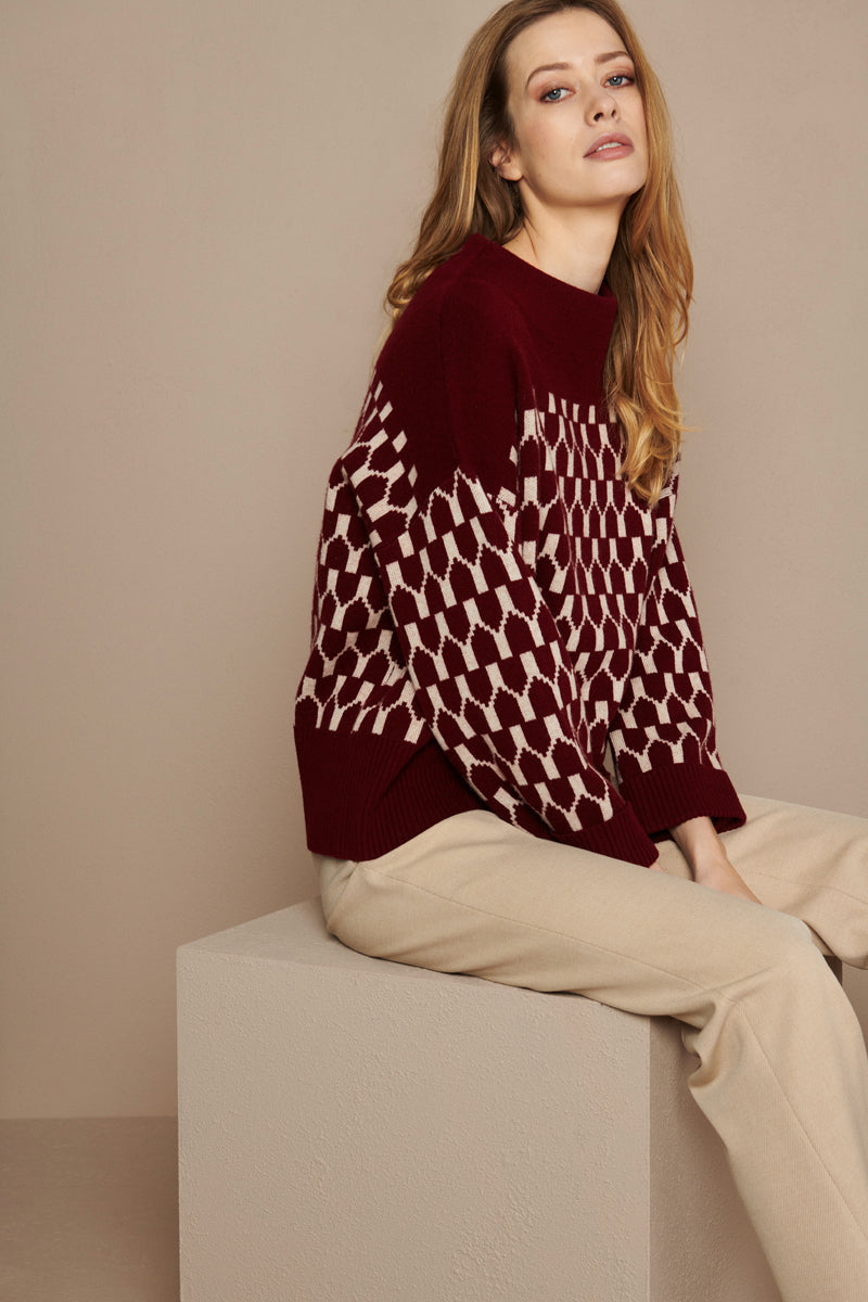 Dark red pullover with block pattern