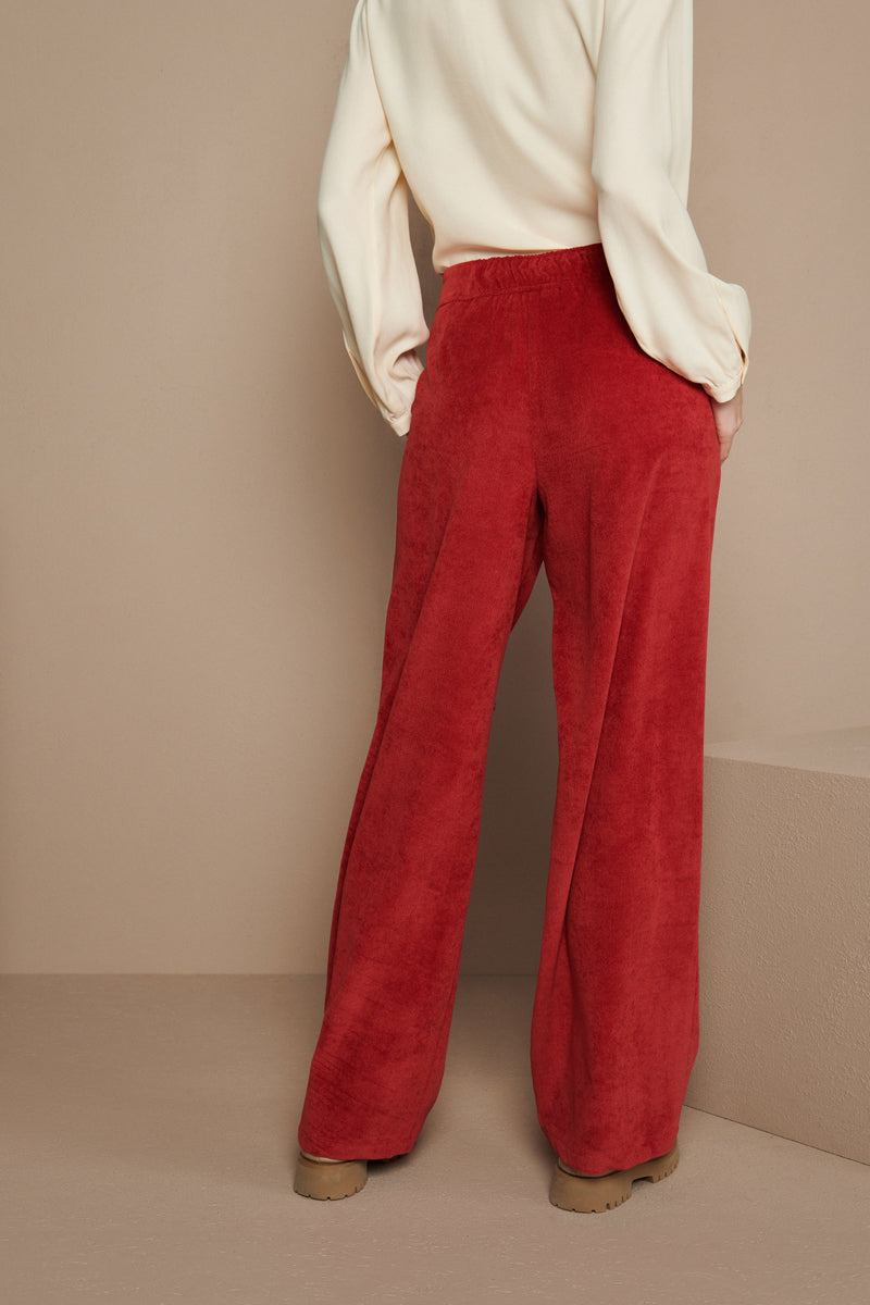 Pantalon en velours côtelé rouge intense