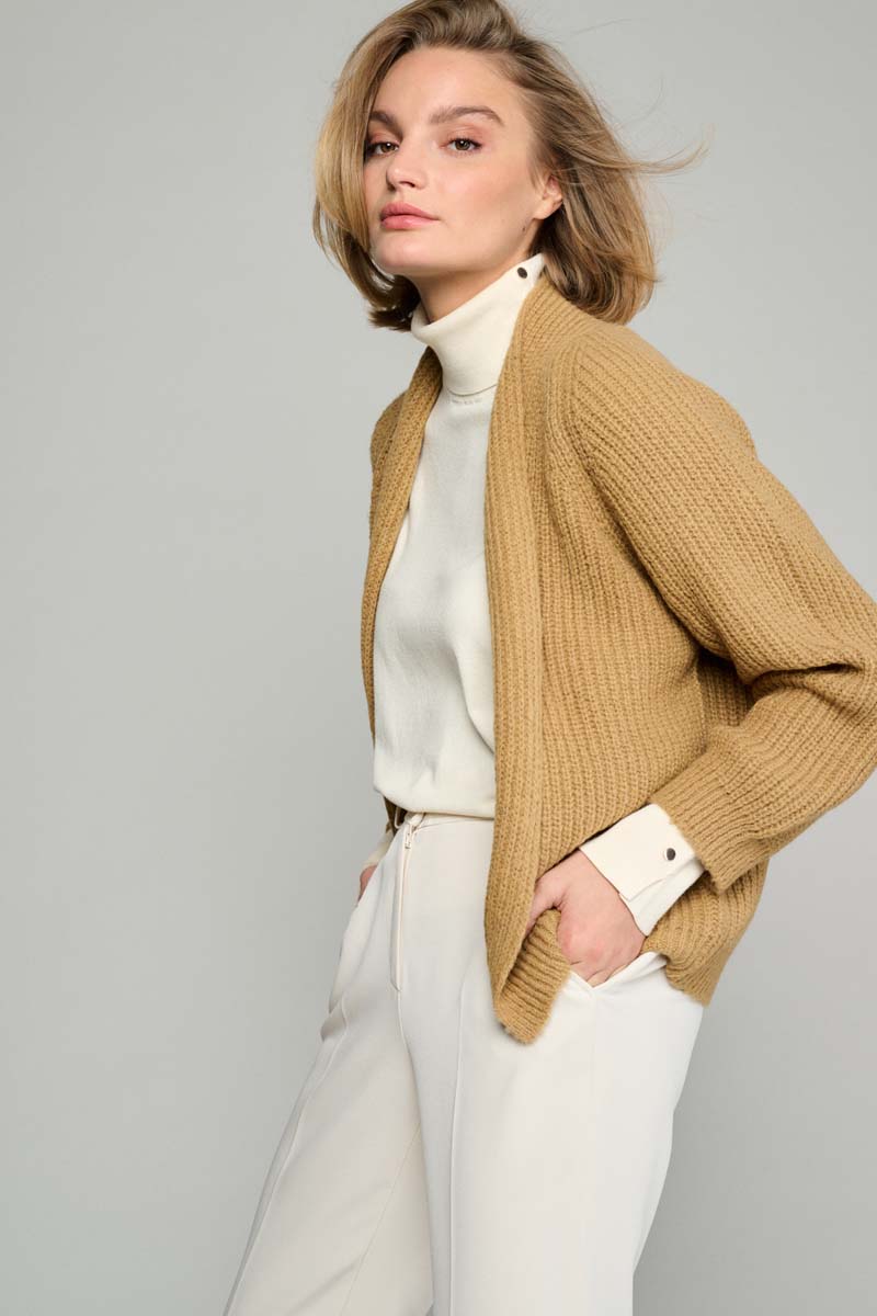 Cardigan en camel