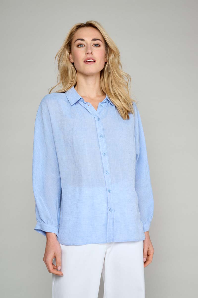 Cute blouse in blue viscose linen