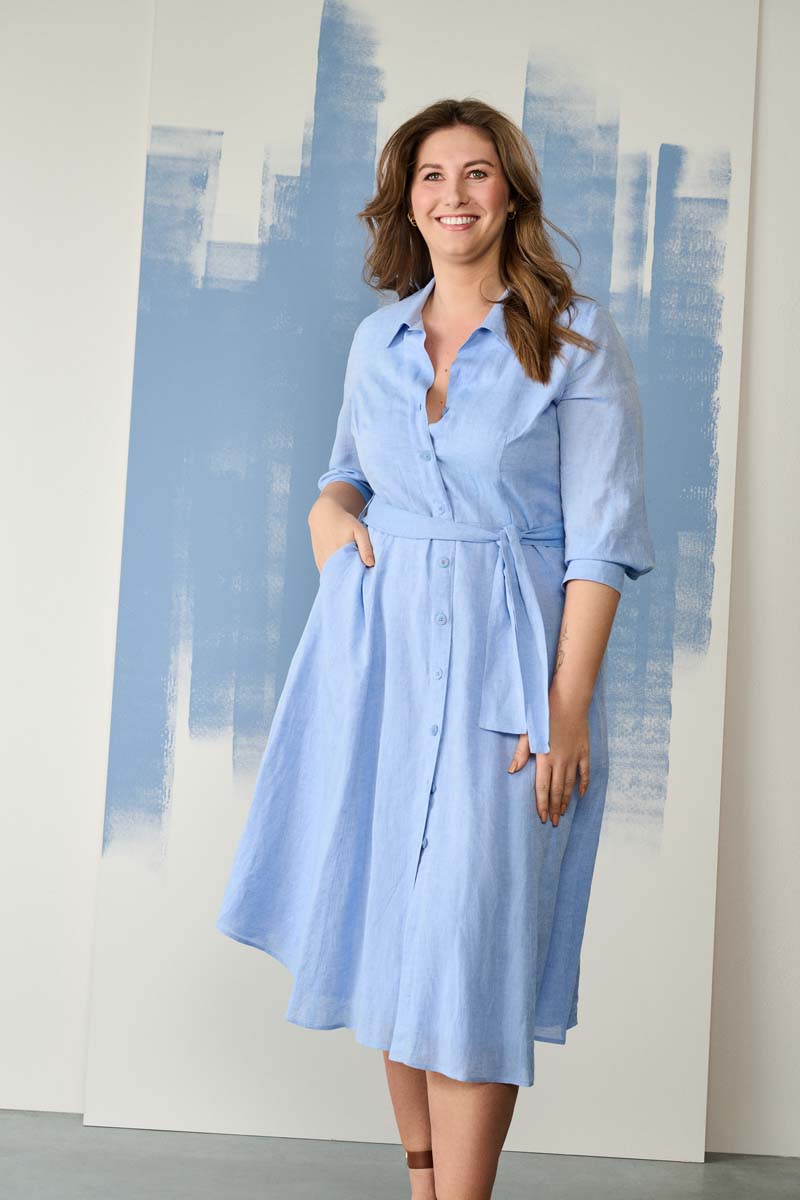 Blauwe jurk in viscose-linnen