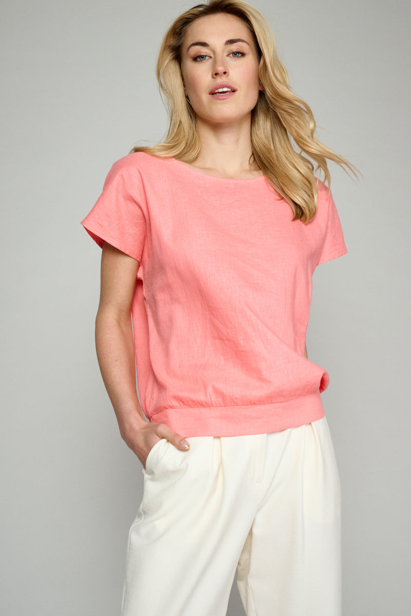 Loose blouse in coral colour