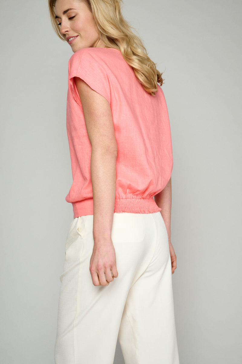 Loose blouse in coral colour