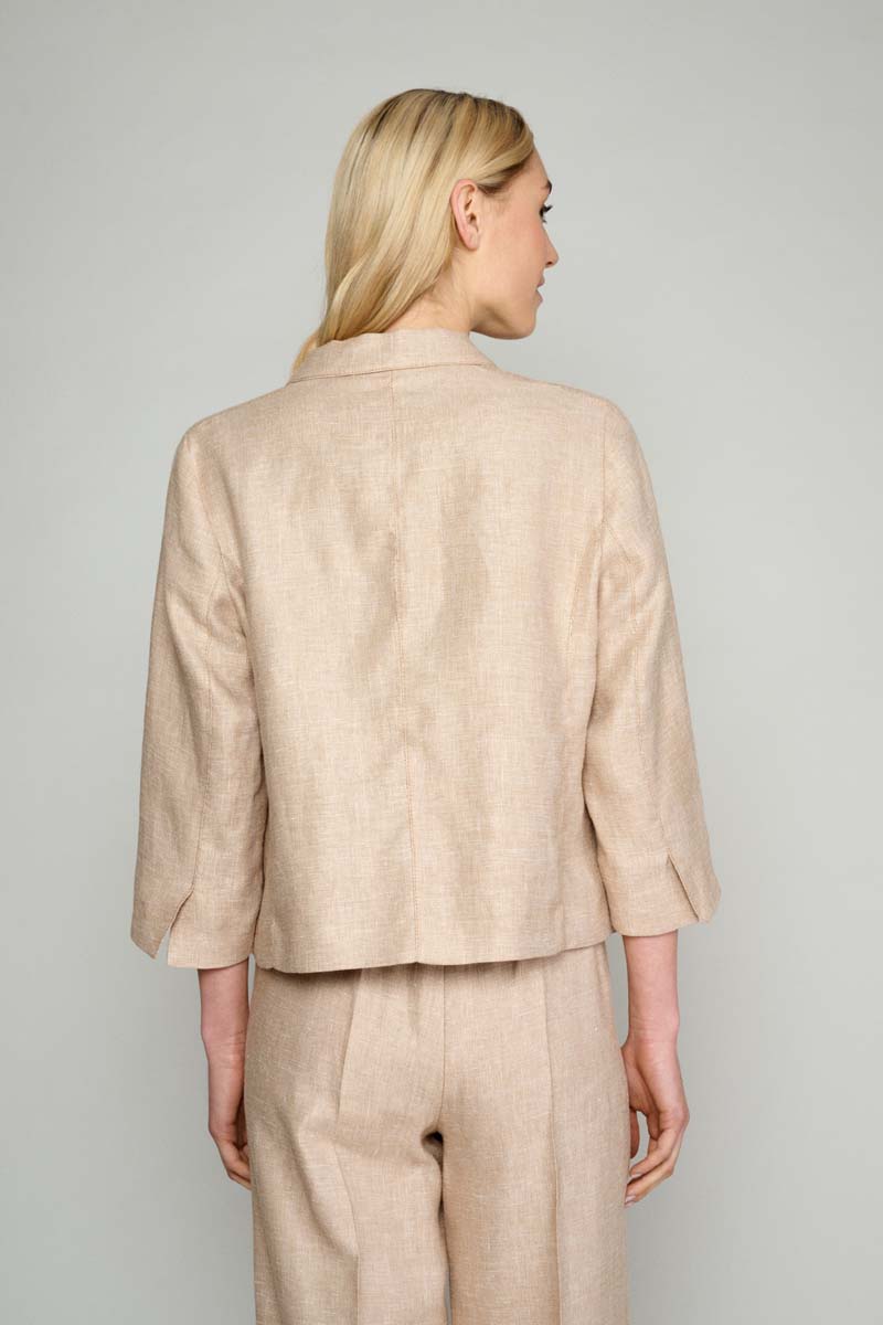 Short jacket in pique fabric 