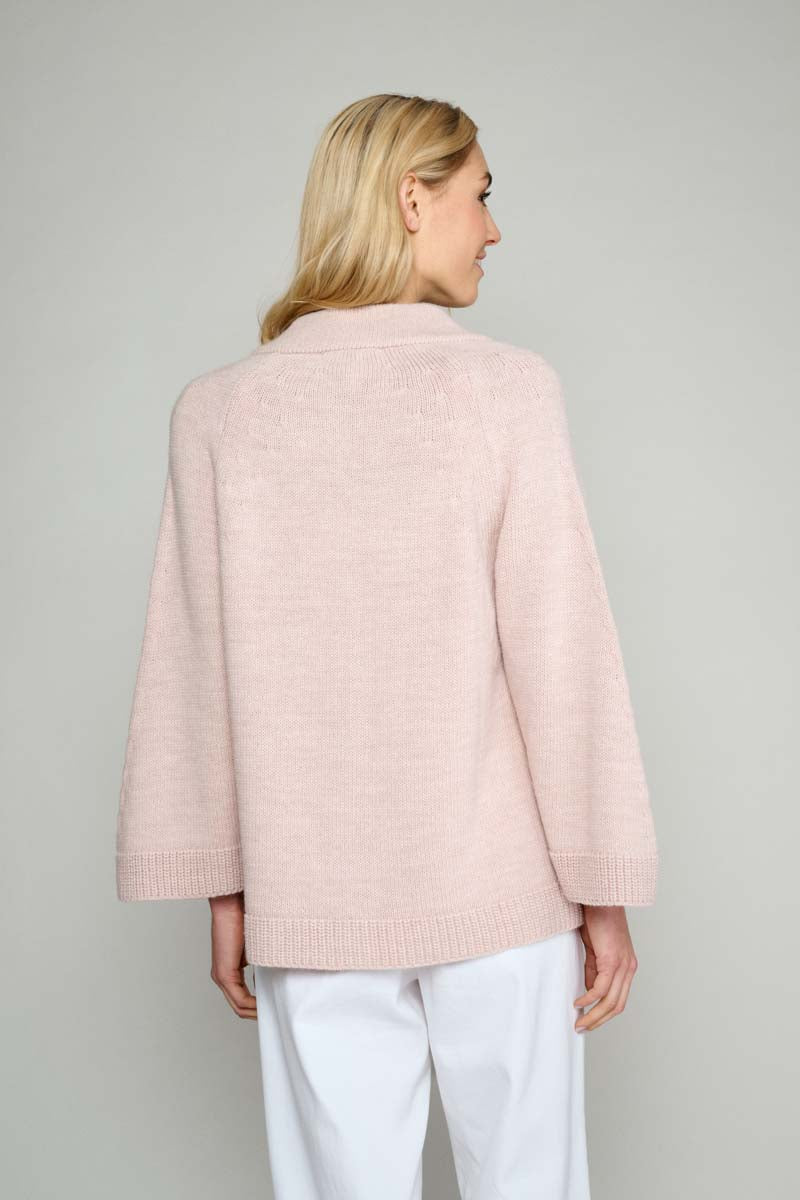 Salmon pink knitted jumper with snaps