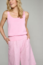 Pink knitted sleeveless top