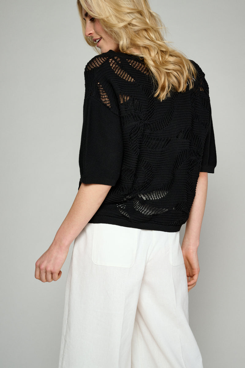 Black pullover with knitted details 