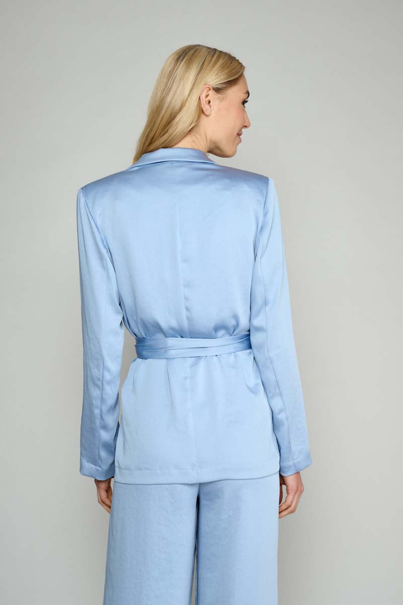 Loose-fitting blue blazer 