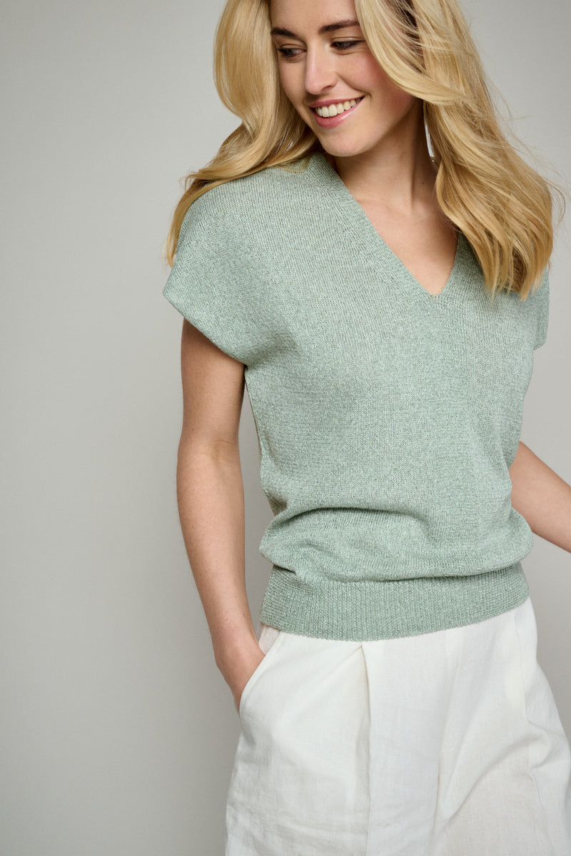 Olive green knitted pullover 