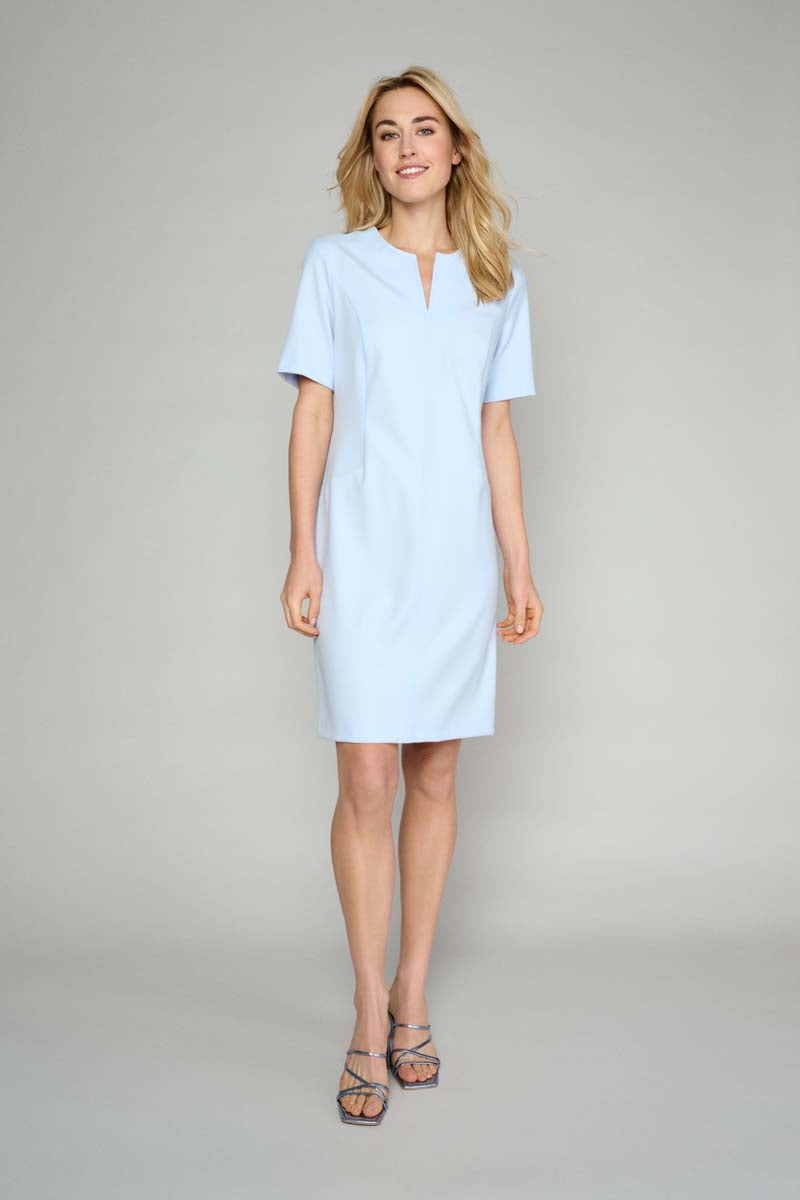 Smooth tunic dress in blue