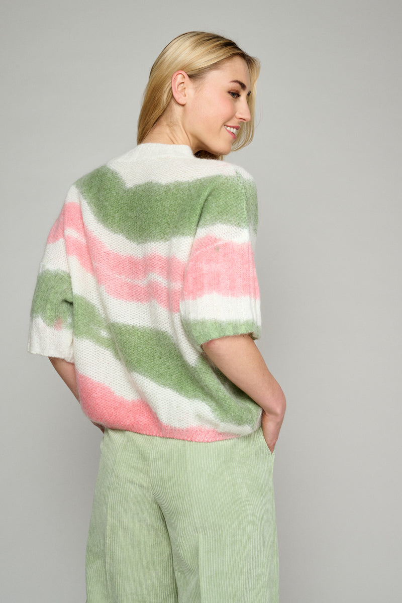 Tricolour knitted pullover