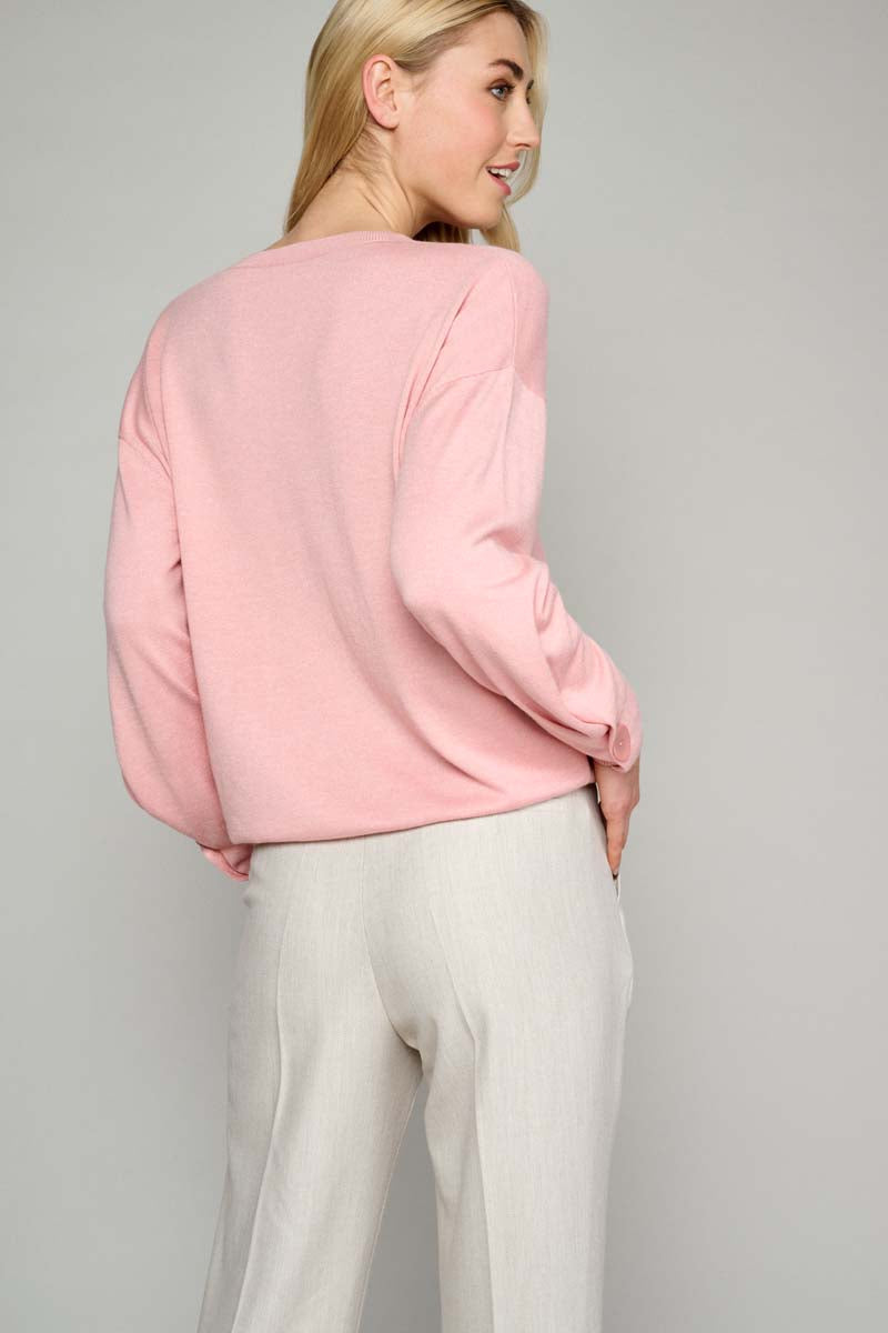 Pink knitted pullover