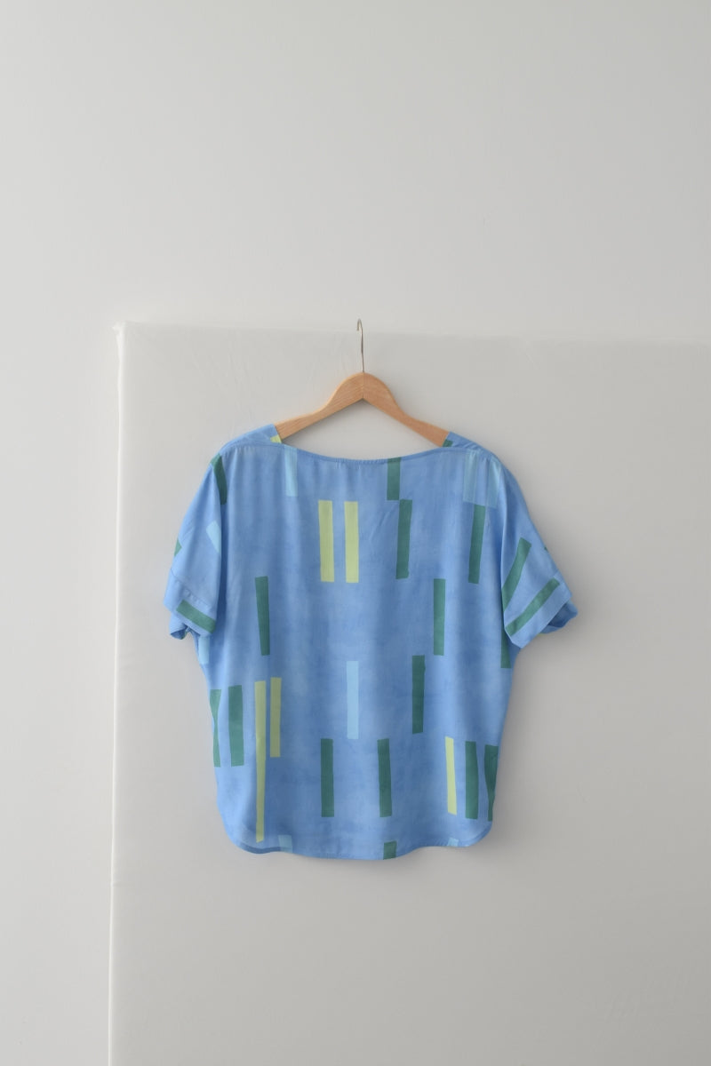 Blauw gestreepte tuniekbloes