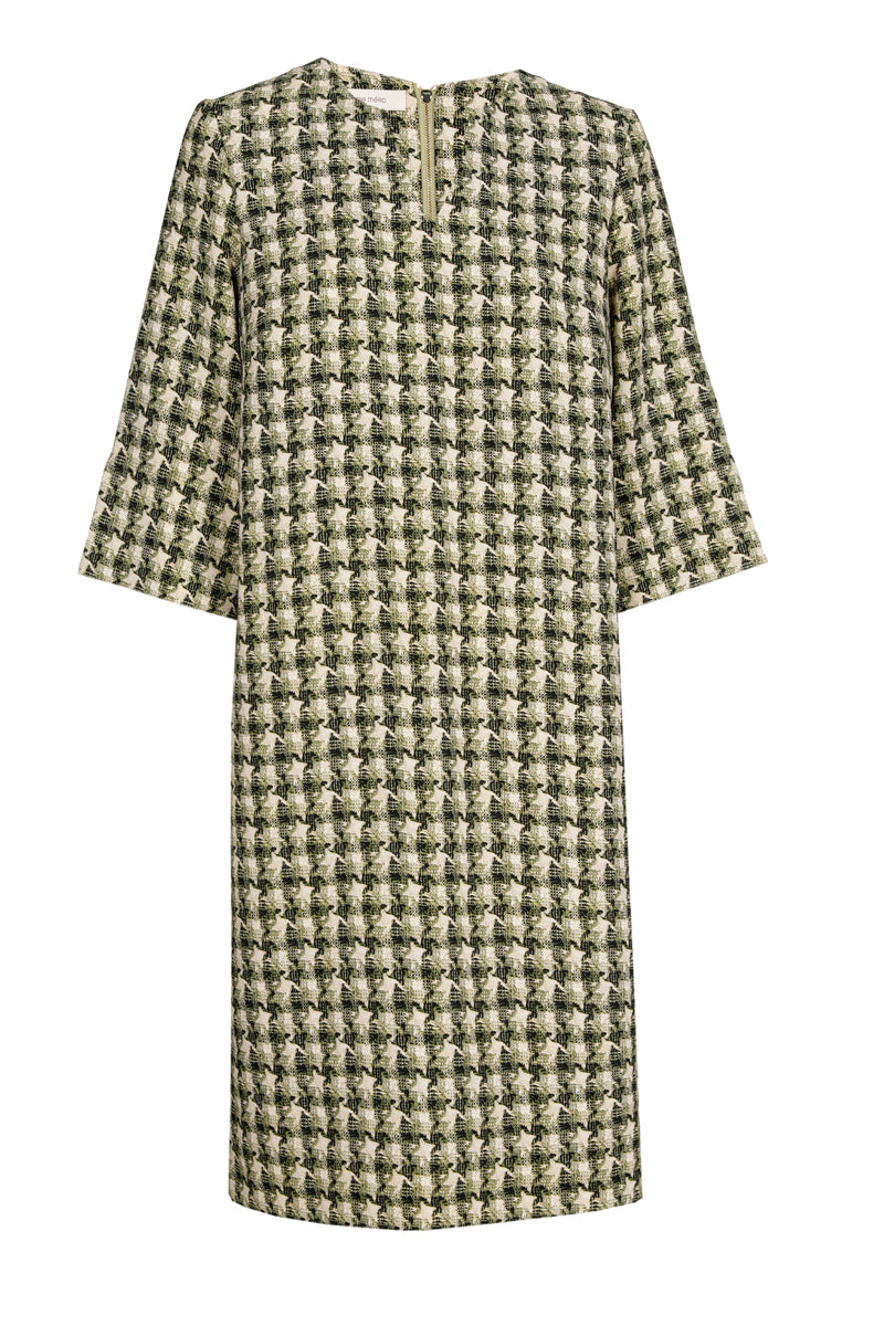 Smooth dress in pied-de-poule motif