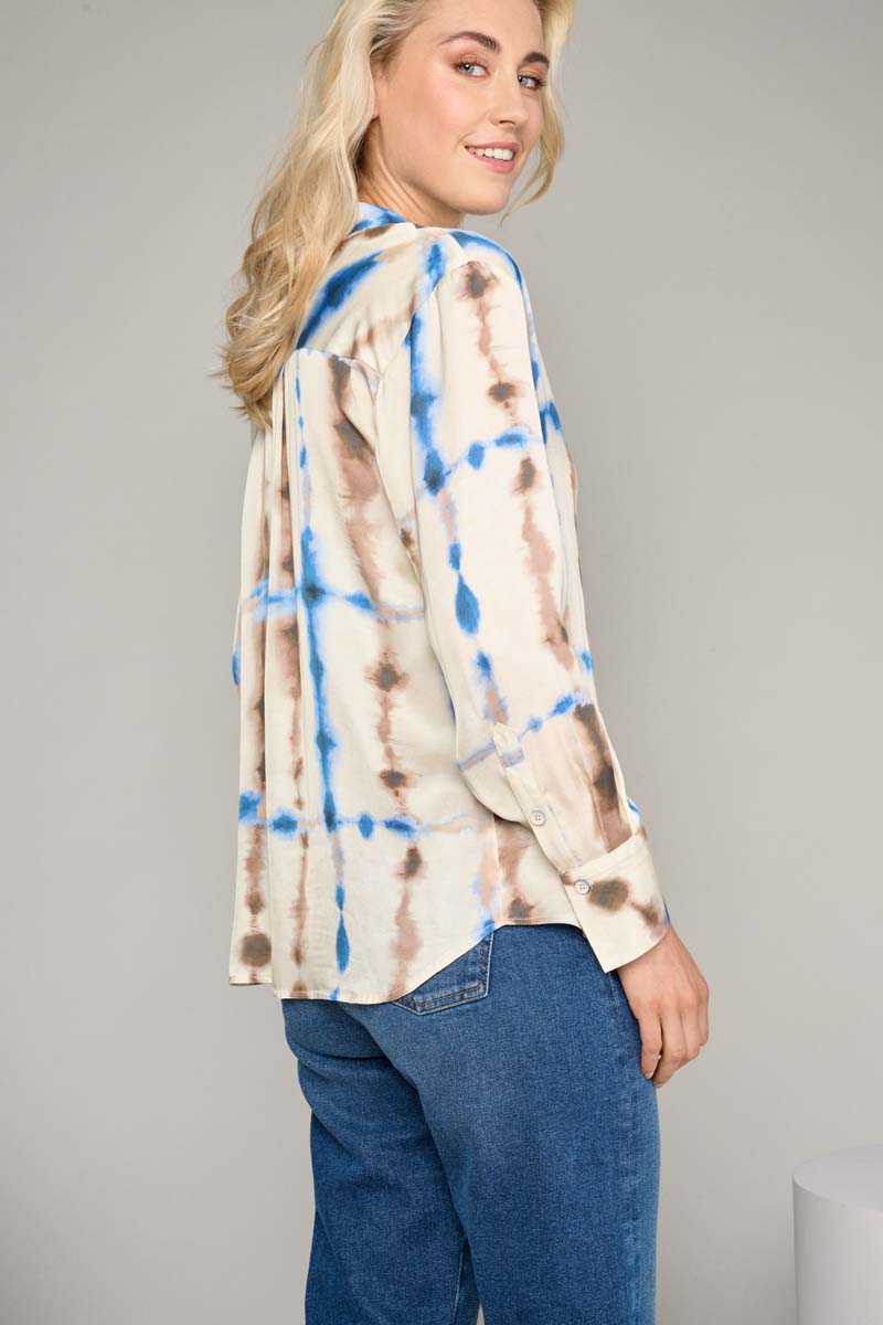 Élégante blouse tie dye