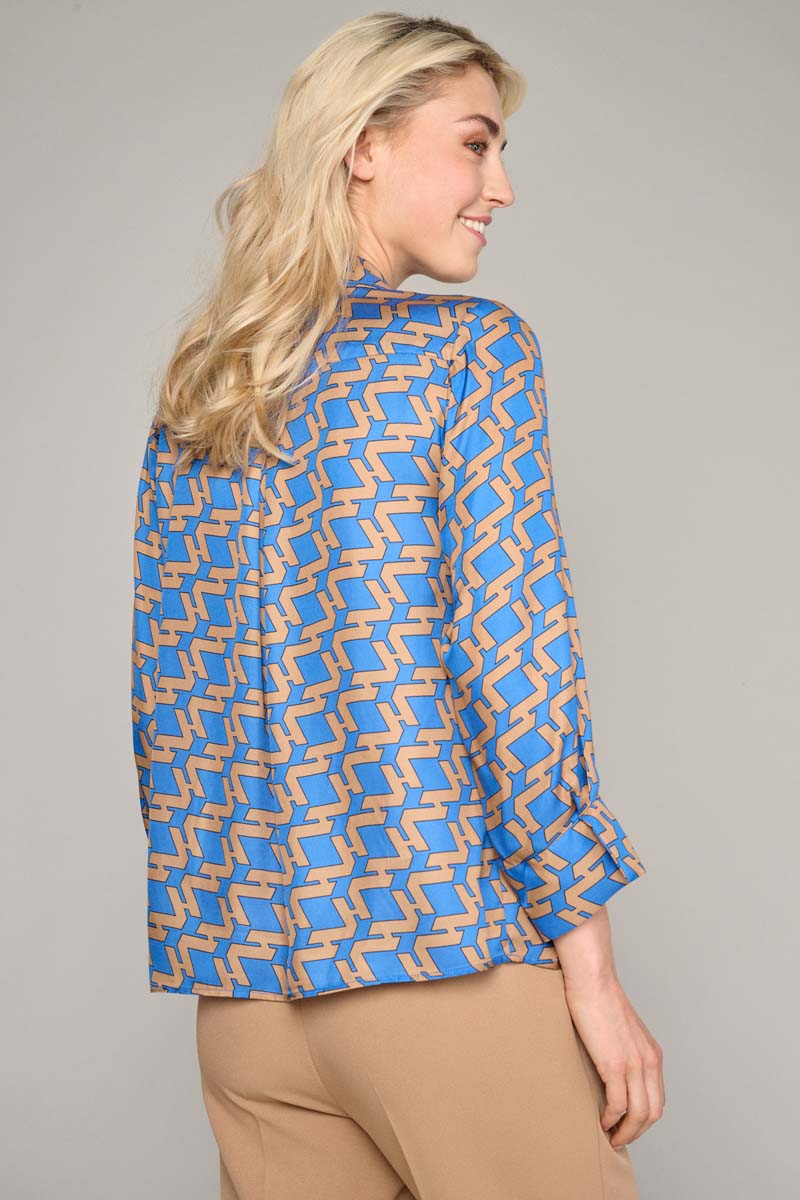 Blue blouse with graphic print