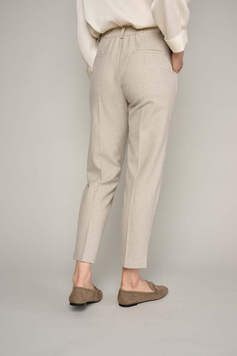 7/8 pants in beige