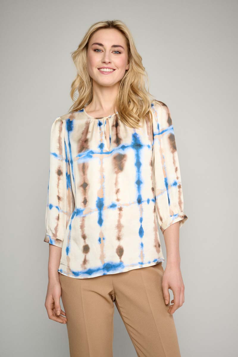 Élégante blouse tie dye
