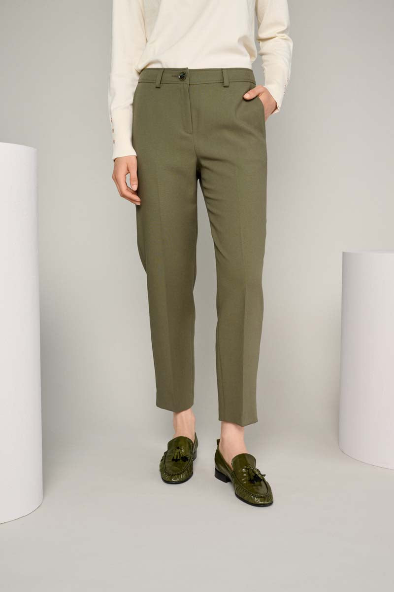 7/8 trousers in green