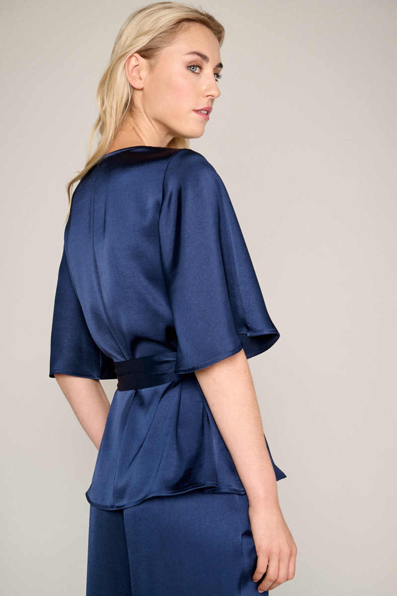 Dark blue tunic blouse with short sleeves