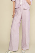 Lilac straight-leg trousers with elastic at the back