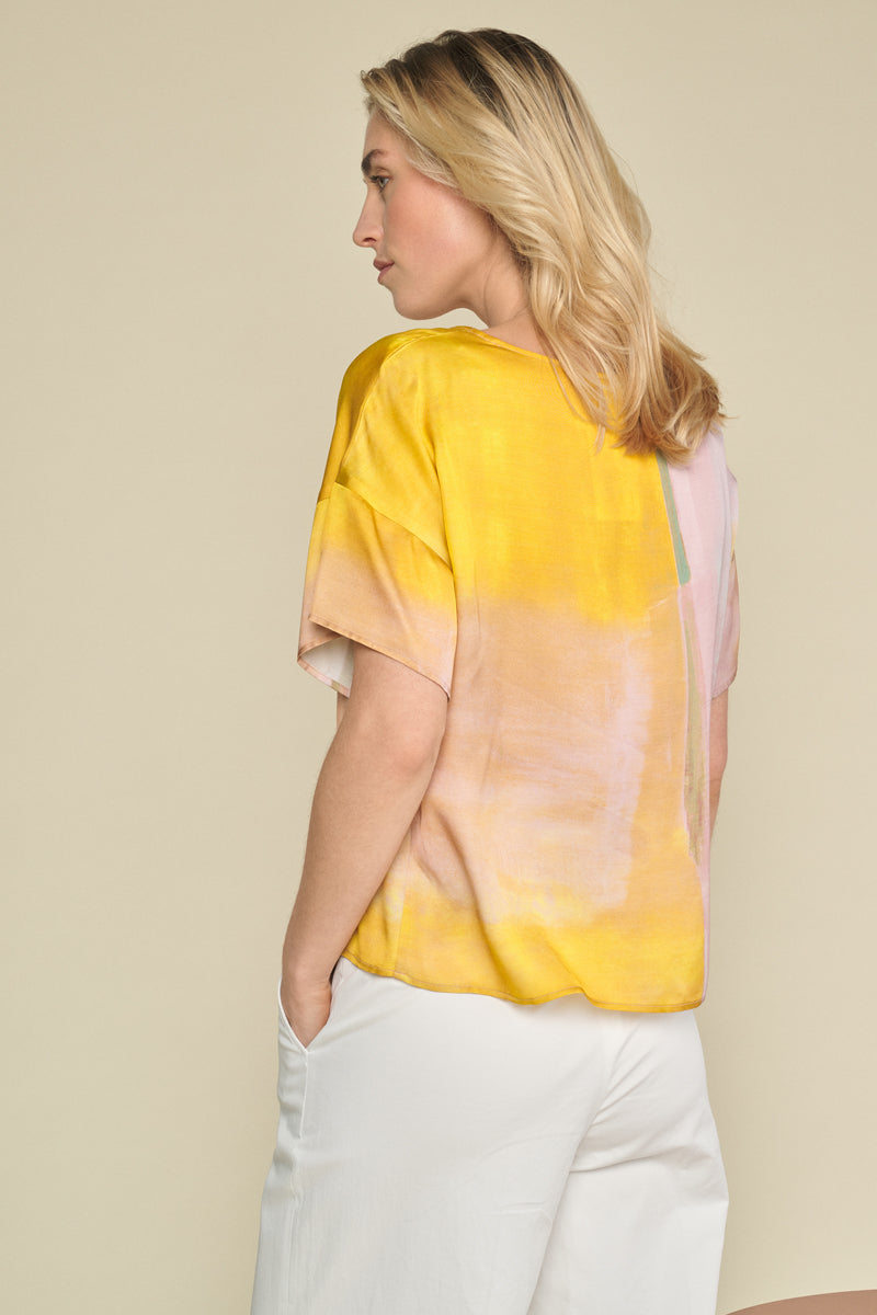 Blouse with yellow and pink print