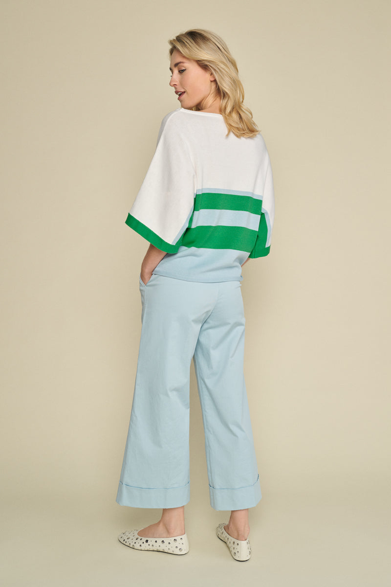 Trousers light blue with wide leg and 7/8 length