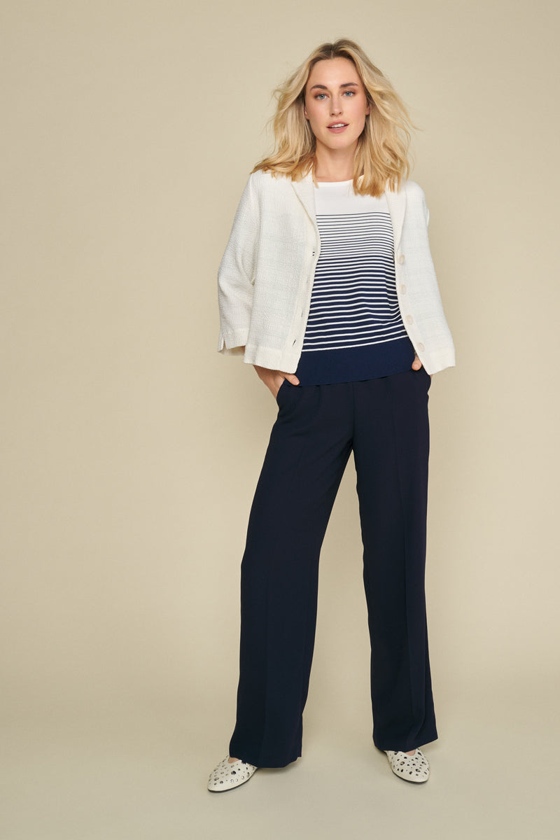 Pantalon bleu à jambes larges et élastique à la taille