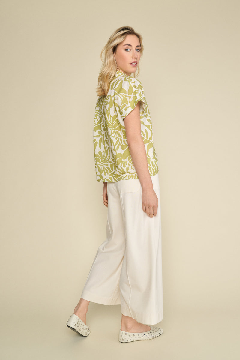 Blouse en lin et coton avec imprimé vert et blanc