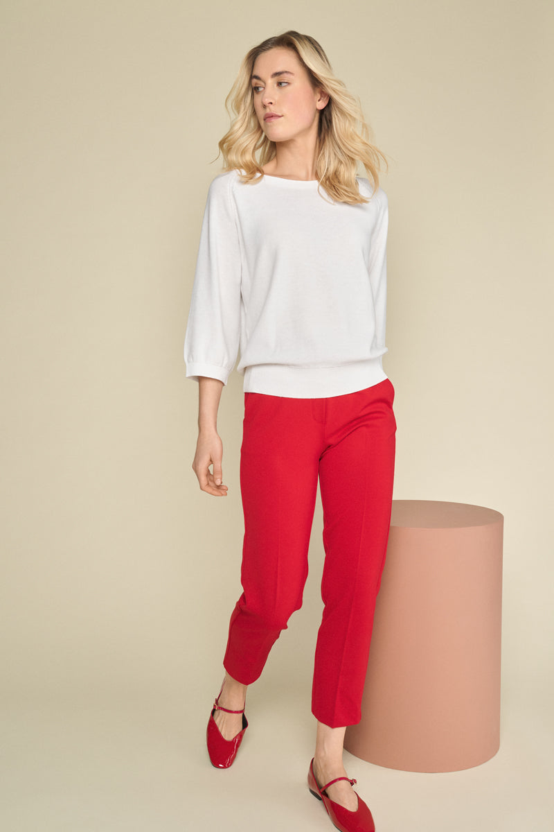 Red trousers in jersey fabric with narrow legs