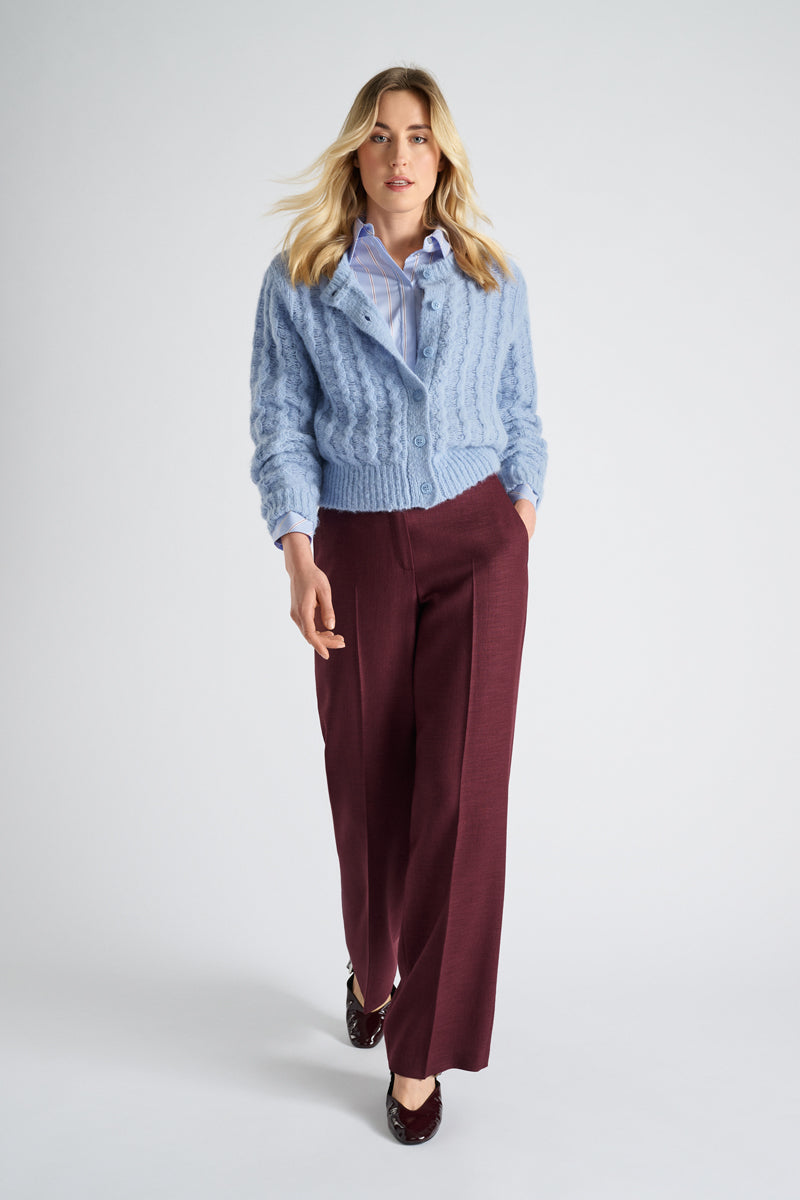 Cardigan bleu clair à col rond et boutons