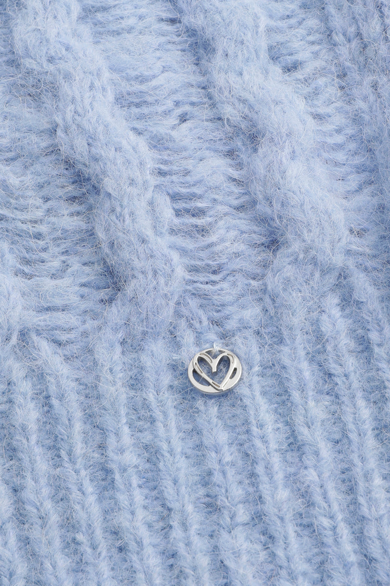 Light blue cardigan with round neck and buttons