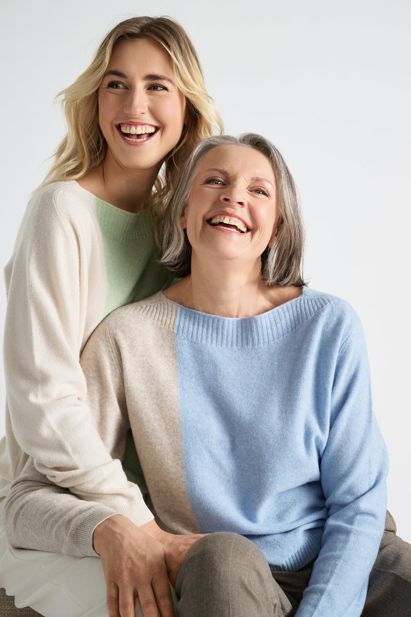 Bicolour sweater with vertical stripe in light blue and beige