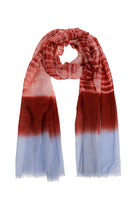 EN EXCLUSIVITÉ DANS NOS CONCEPT STORES : Écharpe en laine bleu clair et bordeaux