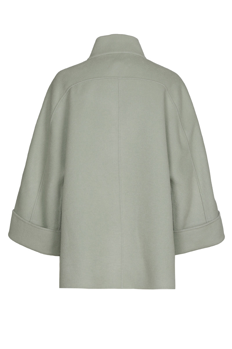 Korte groene jas in wol