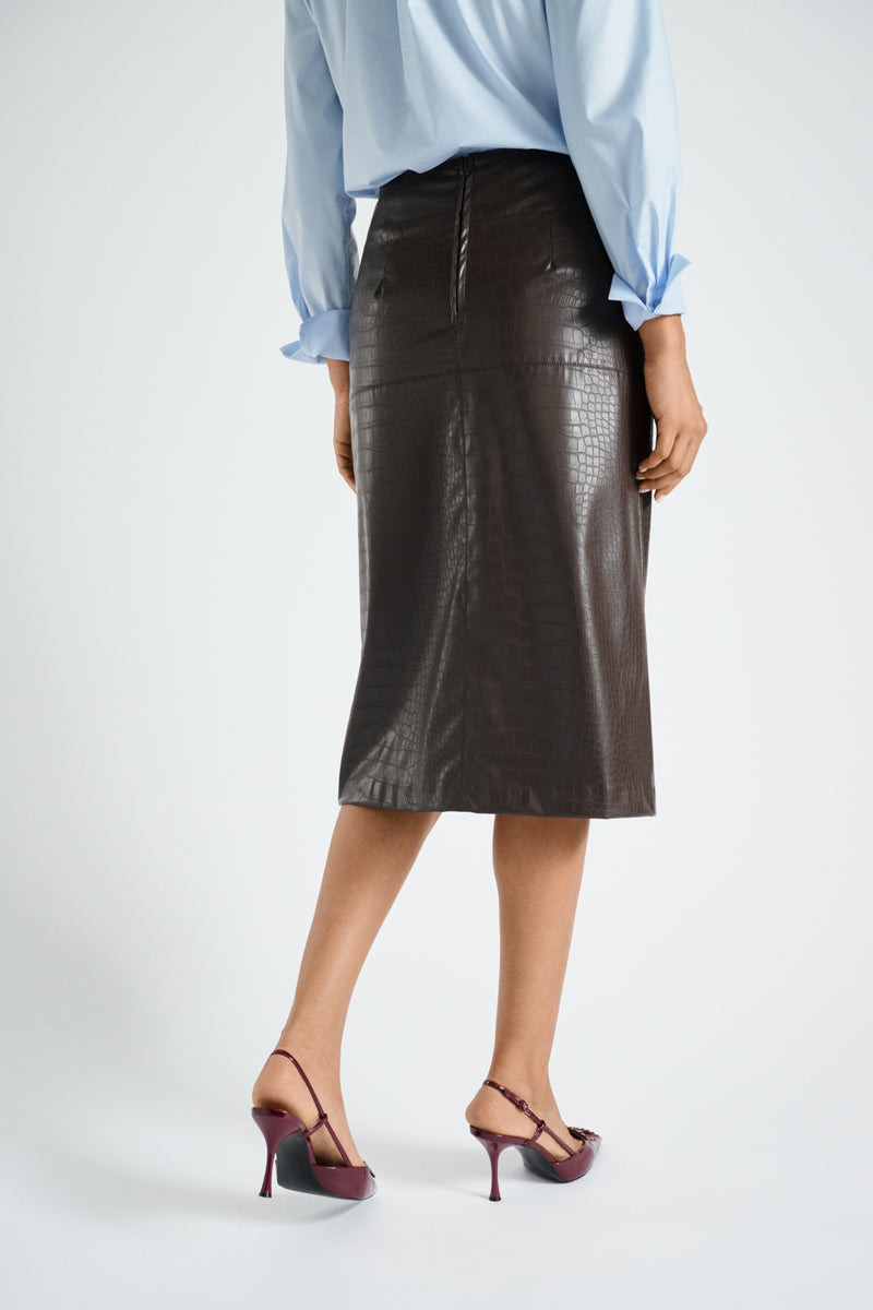 Donkerbruine rok in lederlook met croco motief