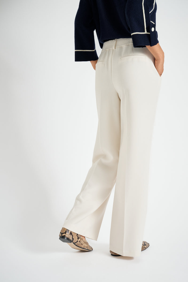 Pantalon droit couleur crème