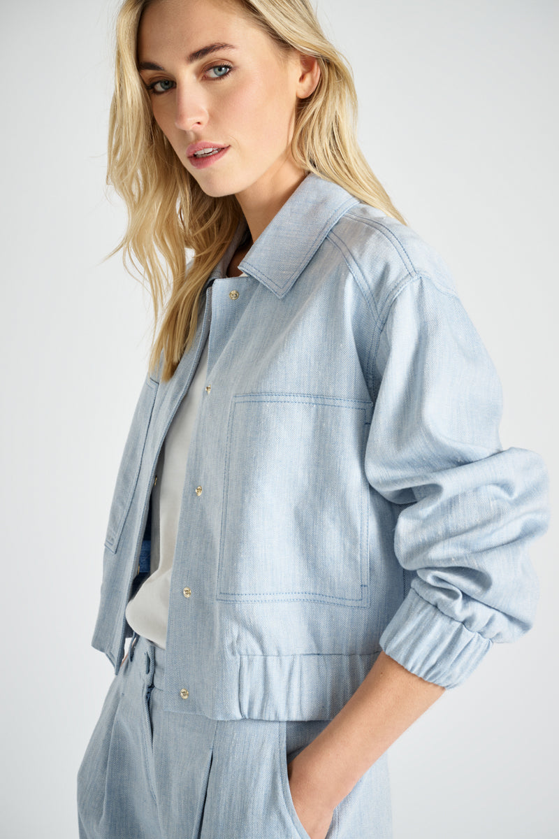 Kort bleach denim jasje