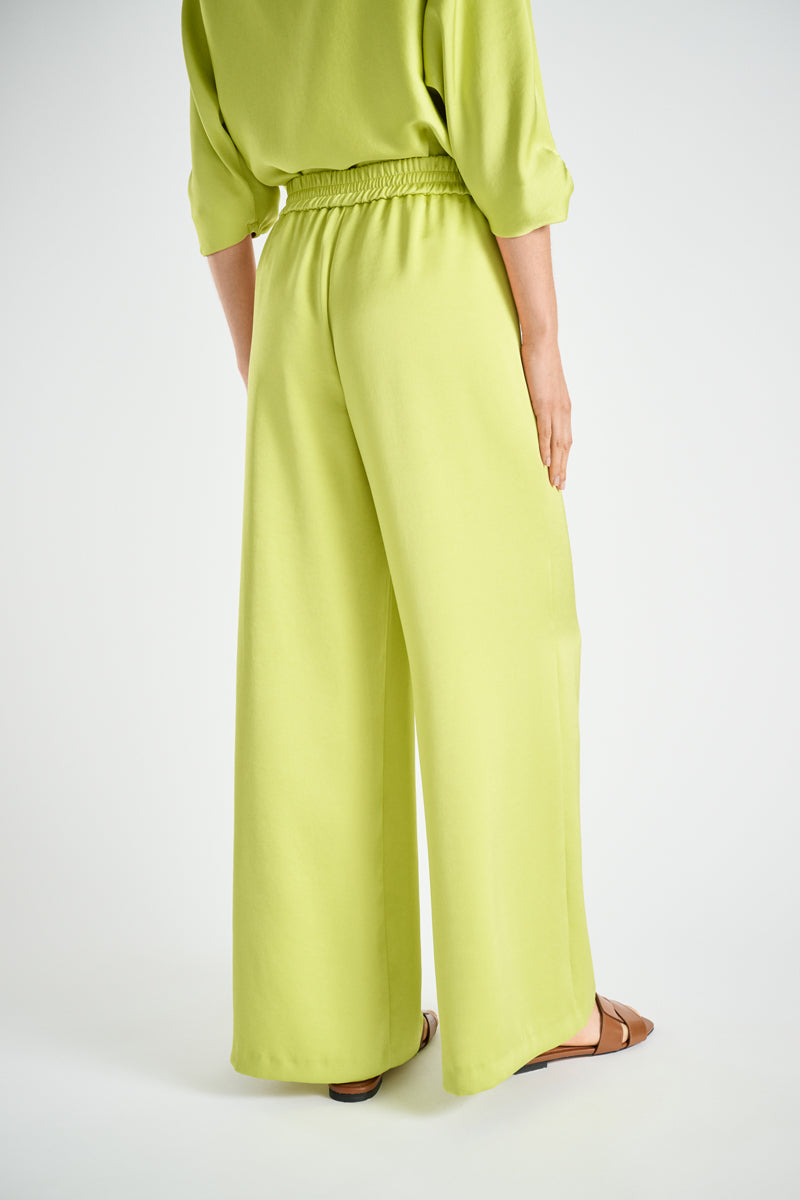 Wijde limoengroene broek in satijnlook