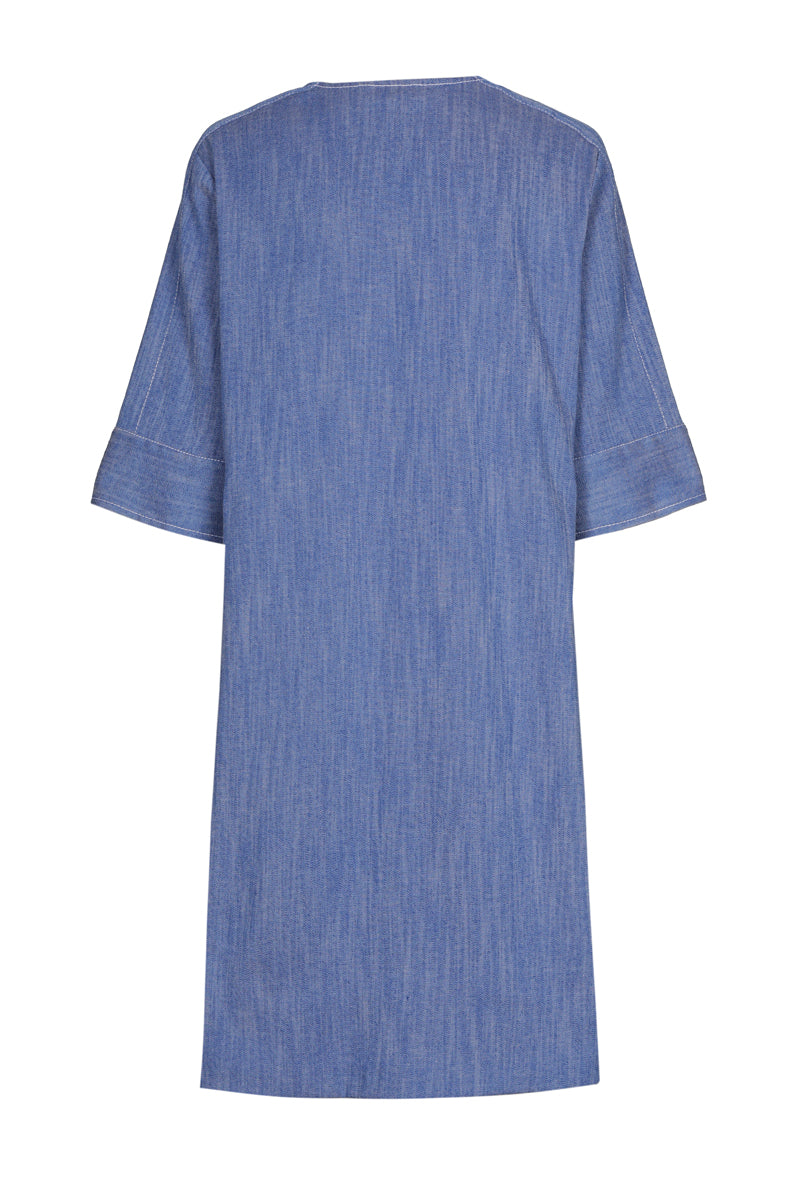 Kort en recht kleed in jeanslook